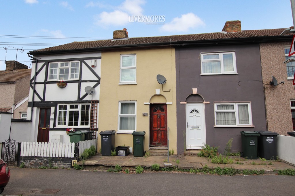 Properties for Sale in dartford Livermores