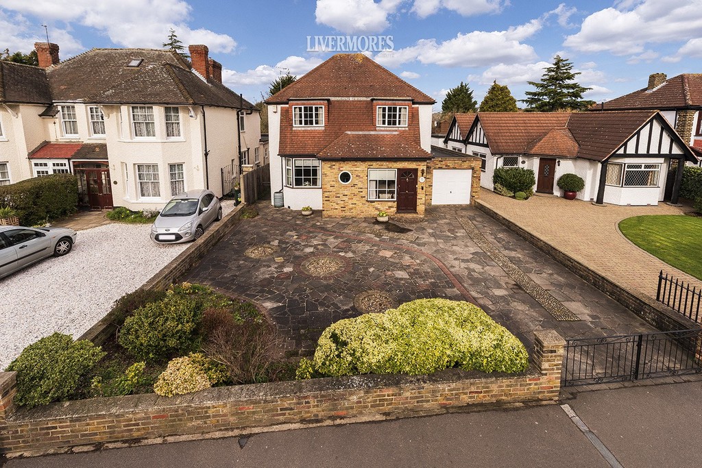 Properties for Sale in dartford Livermores